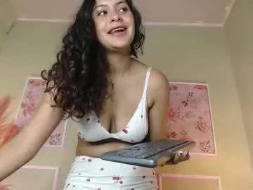 curlydani on Chaturbate
