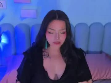 Freechat curvy_rousi on Chaturbate