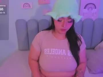 Freechat curvy_rousi on Chaturbate