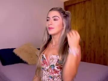 dani_moore on Chaturbate