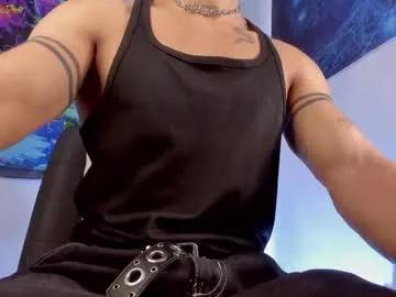 dante_cooper_0 — Let's go with the flow - Flex Naked - #bigass #muscle #latino #ebony #feet