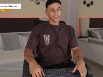 danteestone on Chaturbate