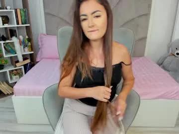 dariaa_doll on Chaturbate