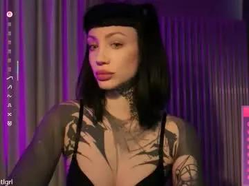 dgtlgrl on Chaturbate