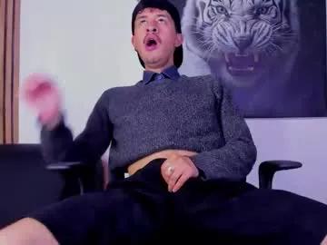 dimitrideluxe on Chaturbate