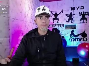 drakeneumann on Chaturbate