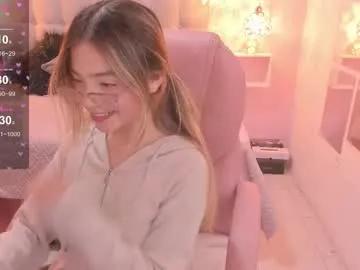 dulce_powl on Chaturbate