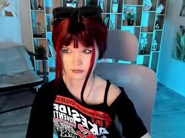 elainebeness on Chaturbate