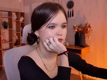 elainebeness on Chaturbate