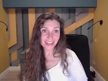 ellalongs on Chaturbate