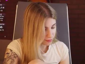 elliecutes on Chaturbate