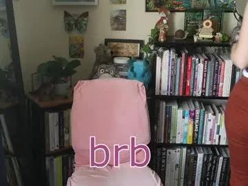 ellynaomi on Chaturbate