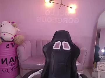 elody_a on Chaturbate
