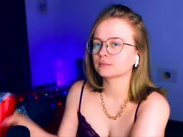 emilyforelsket on Chaturbate