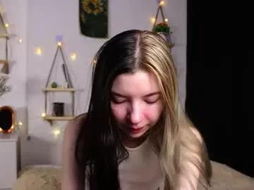 emmie_everly on Chaturbate