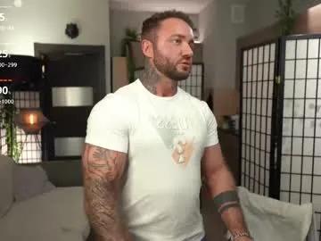 enjohnny on Chaturbate