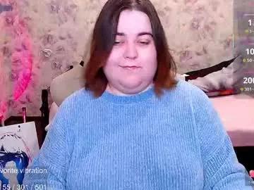 estelle_hicks on Chaturbate