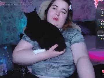 estelle_hicks on Chaturbate