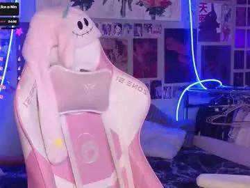 evie_rosen on Chaturbate