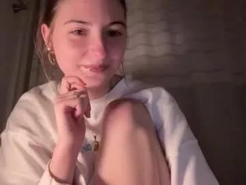 fantasyella on Chaturbate