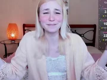 fleximona on Chaturbate