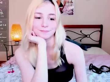 fleximona on Chaturbate