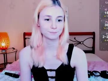 fleximona on Chaturbate