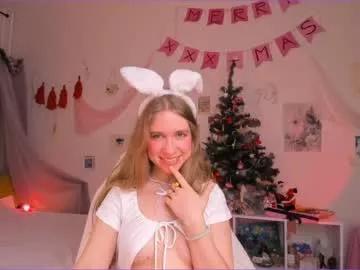 fluffy_bunnyxxx on Chaturbate