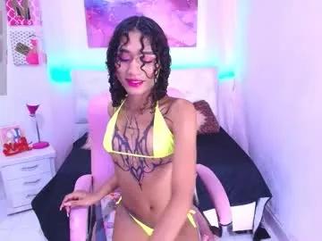 gina_foxx on Chaturbate