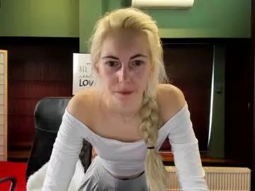 girl_i_am on Chaturbate