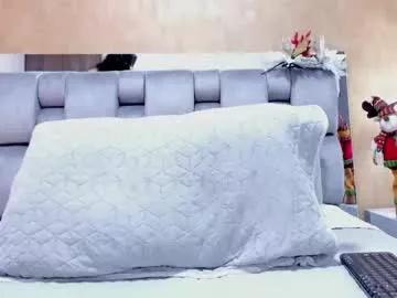 giselle_joness1 on Chaturbate