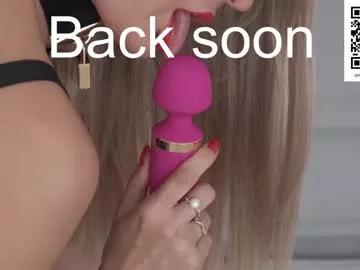 hefner_girl on Chaturbate