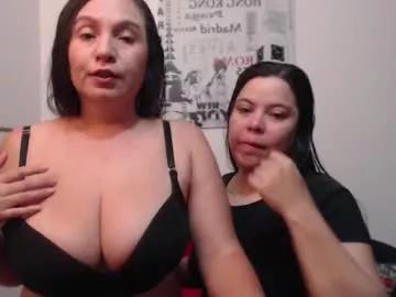 hidden_tinna on Chaturbate