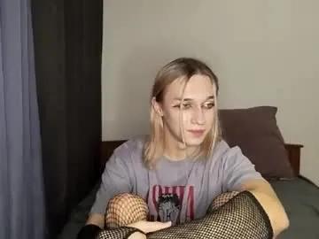 icebenz — GOAL: cum without hads [1500 tokens remaining] btw for new cam <3 #young #daddysgirl #wifematerial #trans