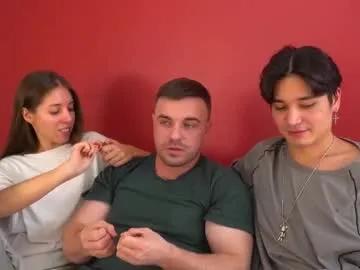 ihavepaws33 on Chaturbate