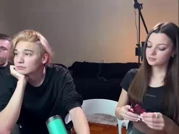 ihavepaws33 on Chaturbate