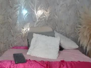 isabellj28 on Chaturbate