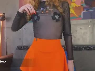 izi_fox on Chaturbate