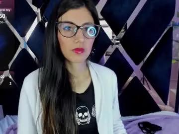 jade_white_ on Chaturbate