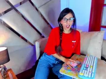 jade_white_ on Chaturbate