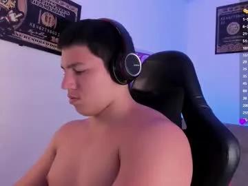 james_cr on Chaturbate