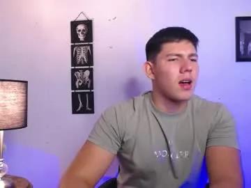 james_cr on Chaturbate