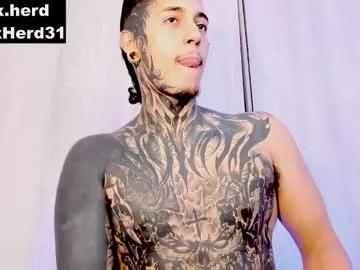 jaxxxonherd on Chaturbate