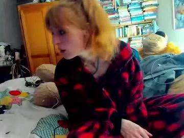 jenovakitty on Chaturbate