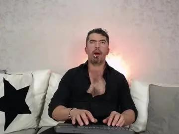 juank_fit45 on Chaturbate