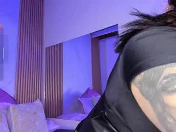 juicy_led_ on Chaturbate