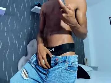 Freechat juliensaint_ on Chaturbate