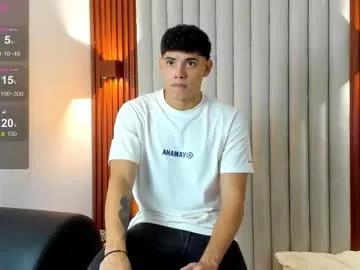 justin_mack_ on Chaturbate