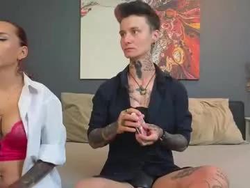 kennyandsellena on Chaturbate