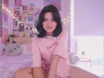 kittenmoon_ on Chaturbate